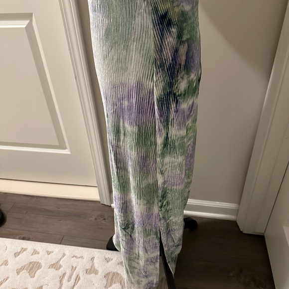 Find Me Now Tie Dye Velvet Dress - Picture 8 of 9